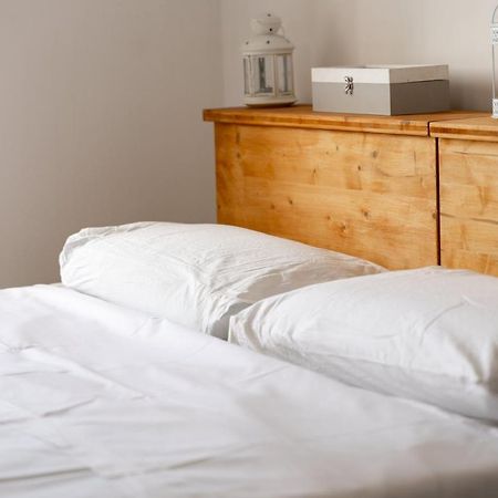 Niu Sunny Apartment Генуя Экстерьер фото