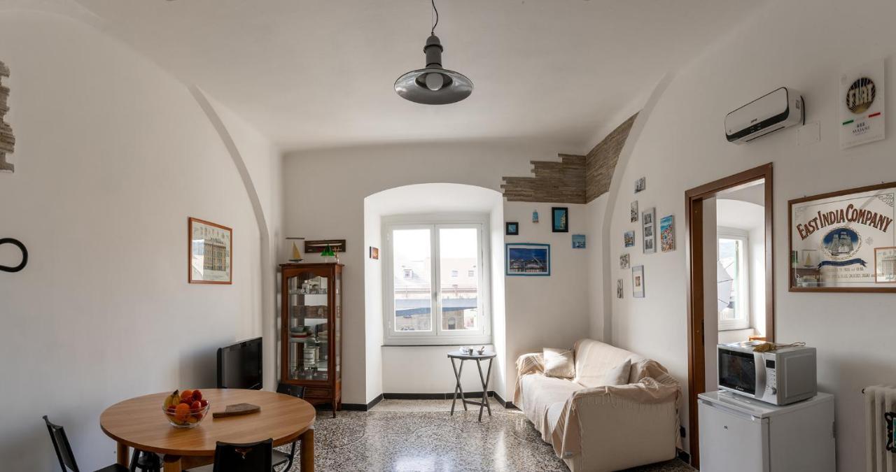 Niu Sunny Apartment Генуя Экстерьер фото