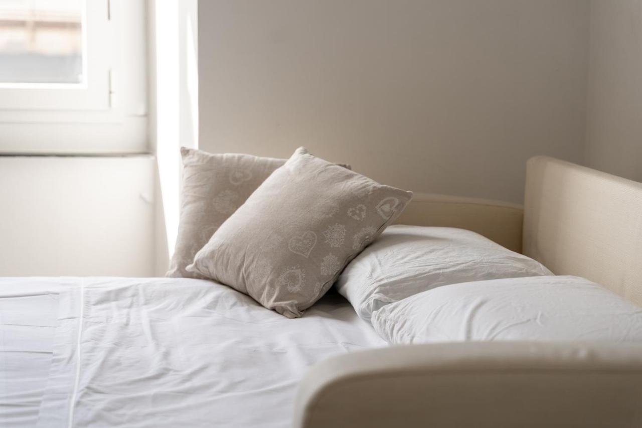 Niu Sunny Apartment Генуя Экстерьер фото